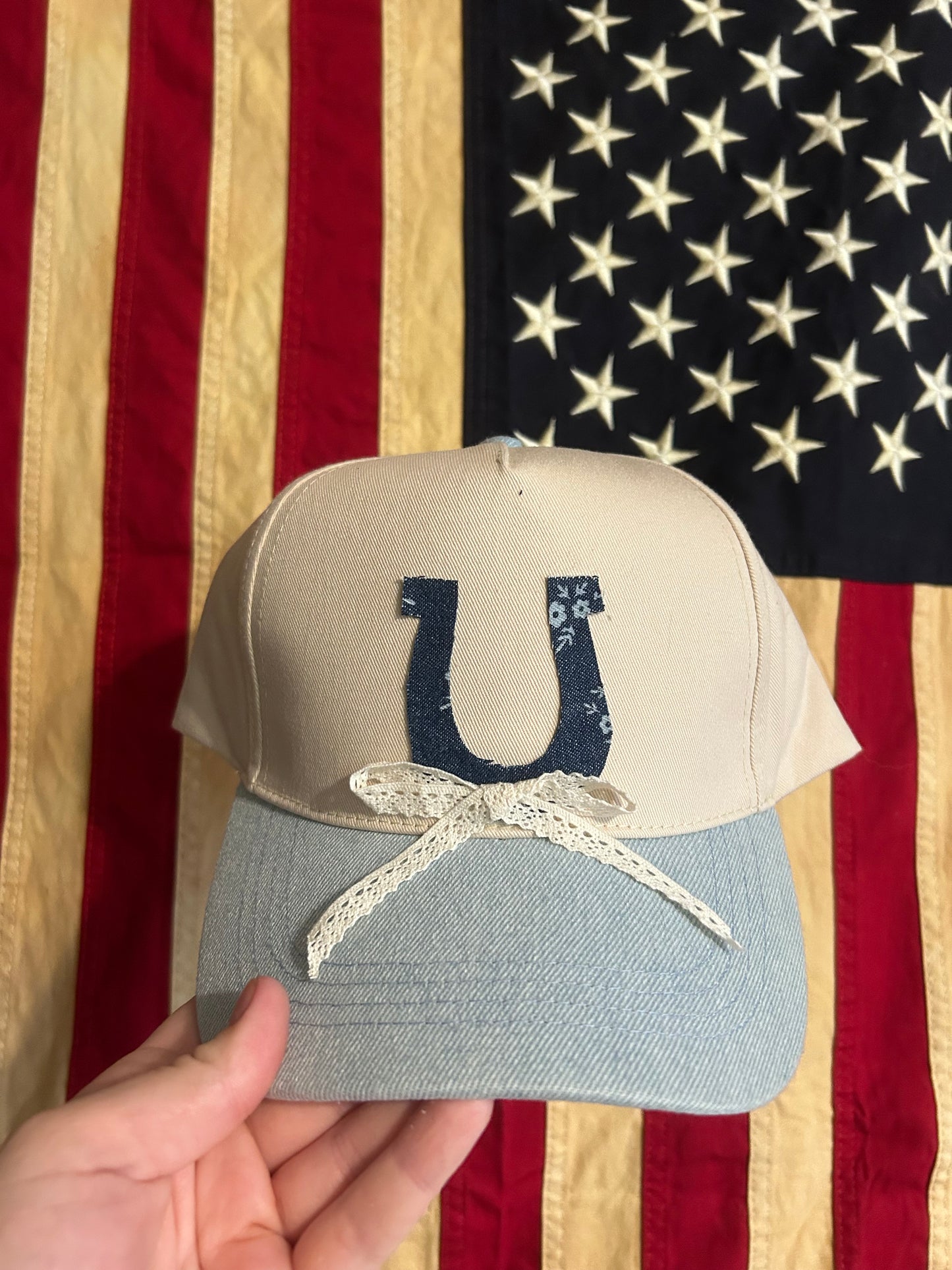 The Horseshoe Hat