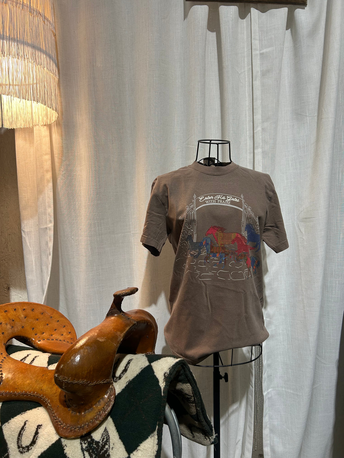 Enter His Gates with Praise Tee