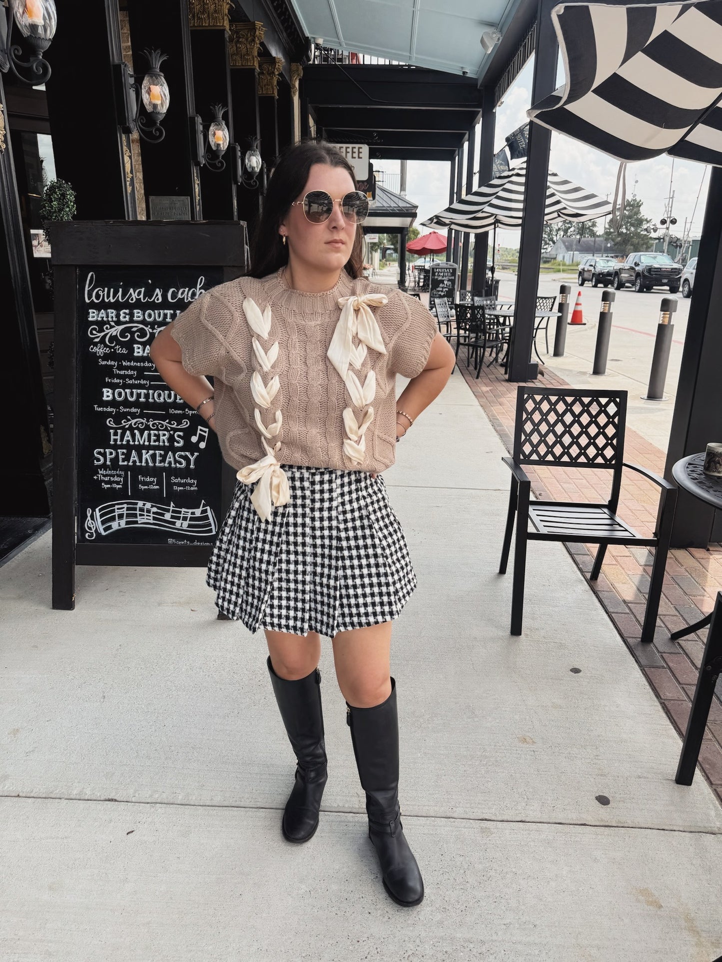 The Hartford Houndstooth Pleated Skirt